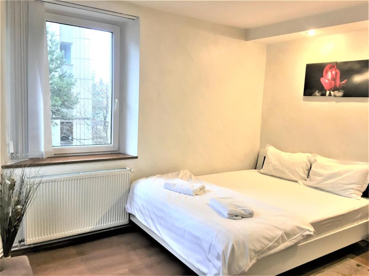 Large Apartment In Ultra-Central Location Brašov Exteriér fotografie